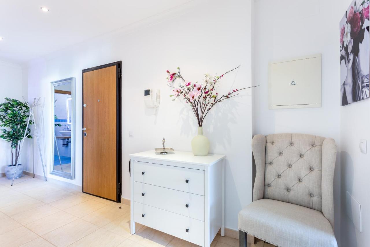 Sacha'S Sweet Home, Lovely 2 Bedroom Apartment, Walking Distance To Town, Beach And Marina Lagos Buitenkant foto